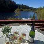 캠프장 Cozy Lakeside Lii